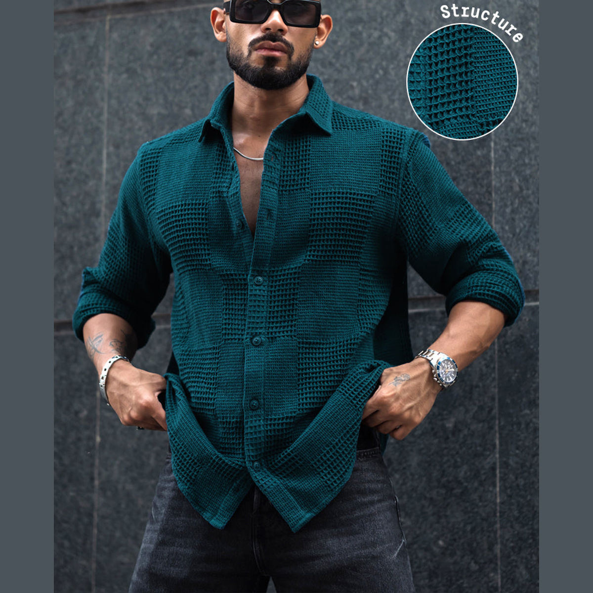 Powerlook Facebook ad: Looks expensive, doesn’t cost it