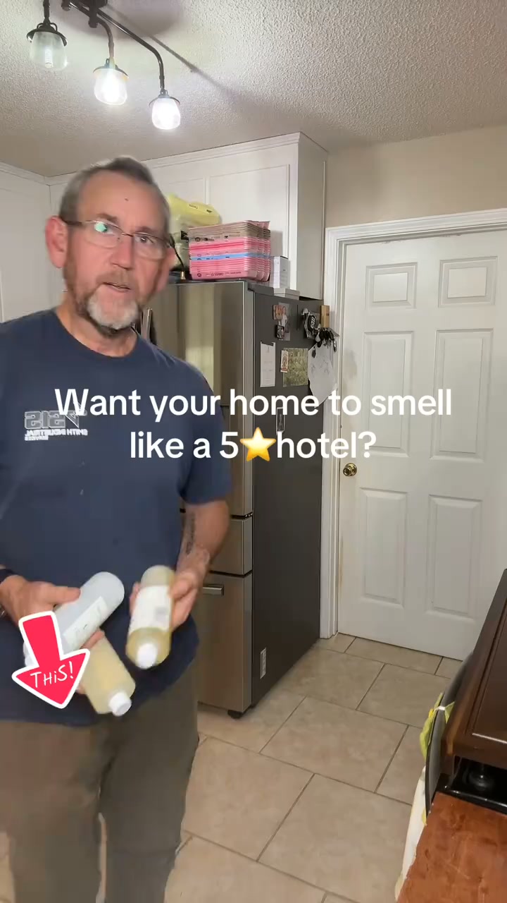 Melodiecleanaddict4life Facebook ad: Works In The Diffuser You Already Own