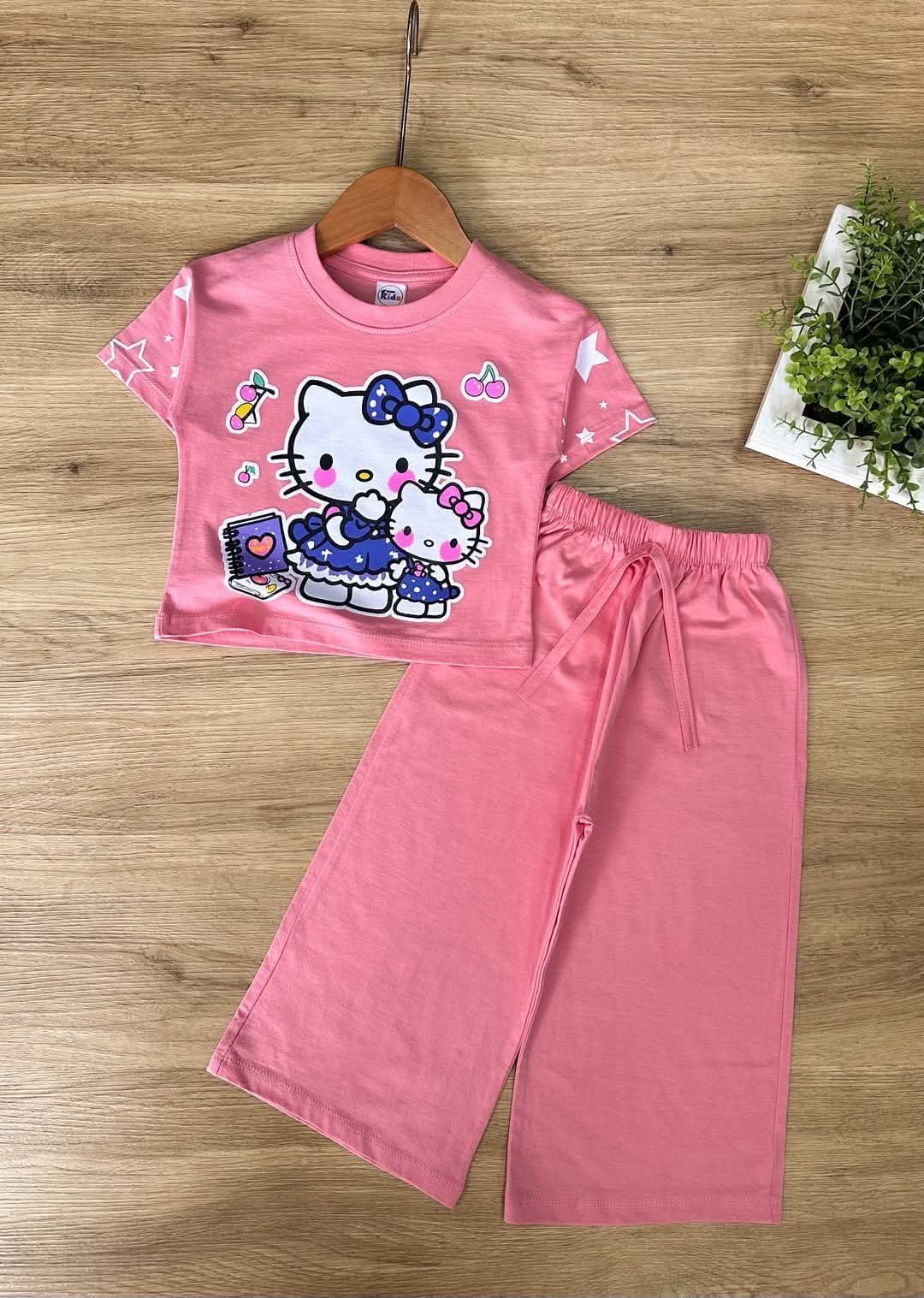 Baby Yu - Baby Clothes Collection Facebook ad: KMK brand crop top ဝမ်းဆက် ဒီဇိုင်း ၂မျိုး…