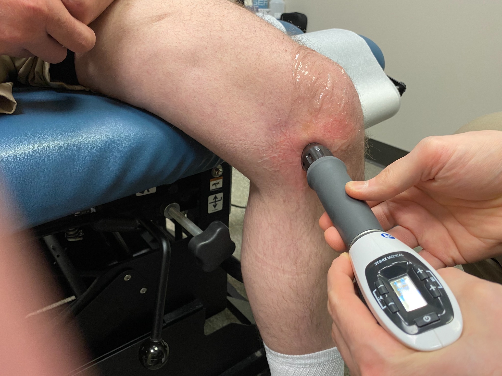 Dr. Matthew K. Mortensen Facebook ad: Knee Pain? Feel long-lasting relief after just 1st…