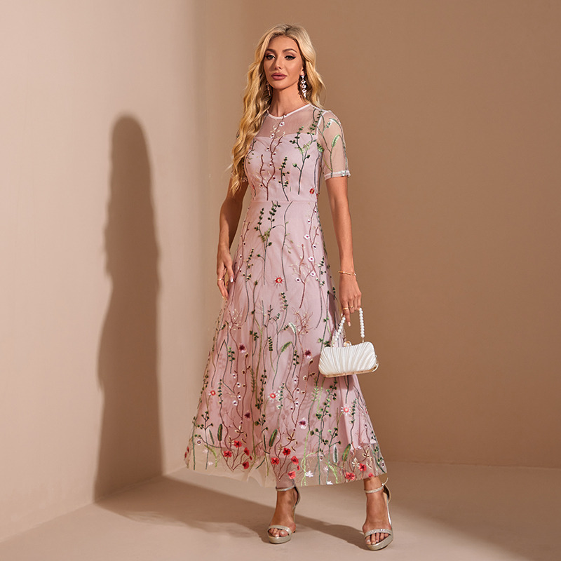 JJ's House Facebook ad: 1 Your perfect summer dress starts here