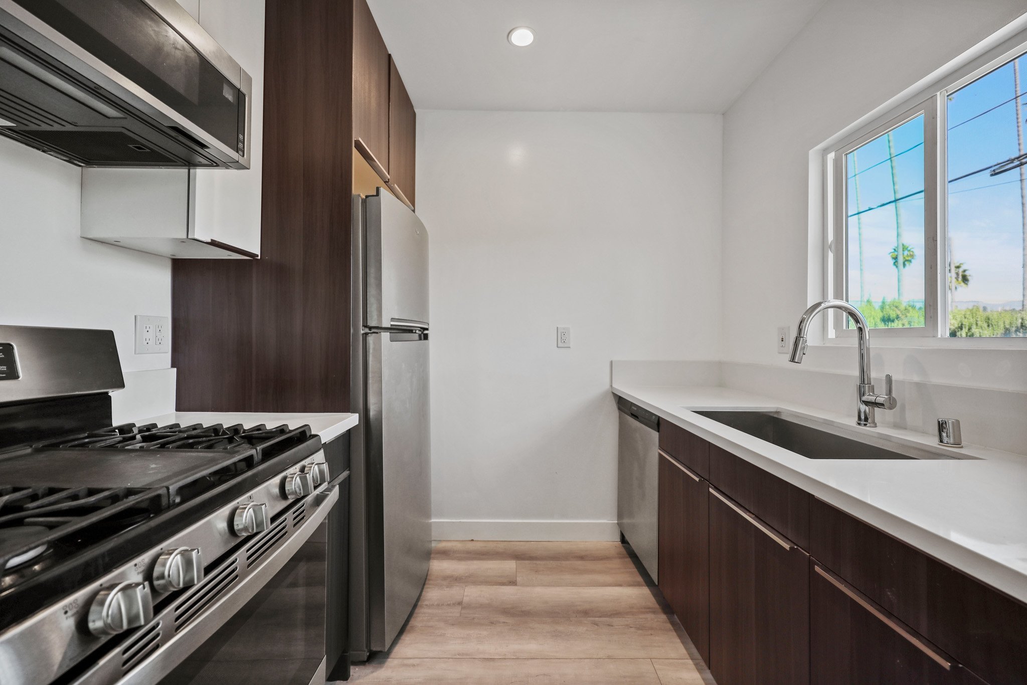 Jerry Fink Facebook ad: 2 Beds 1 Bath Apartment