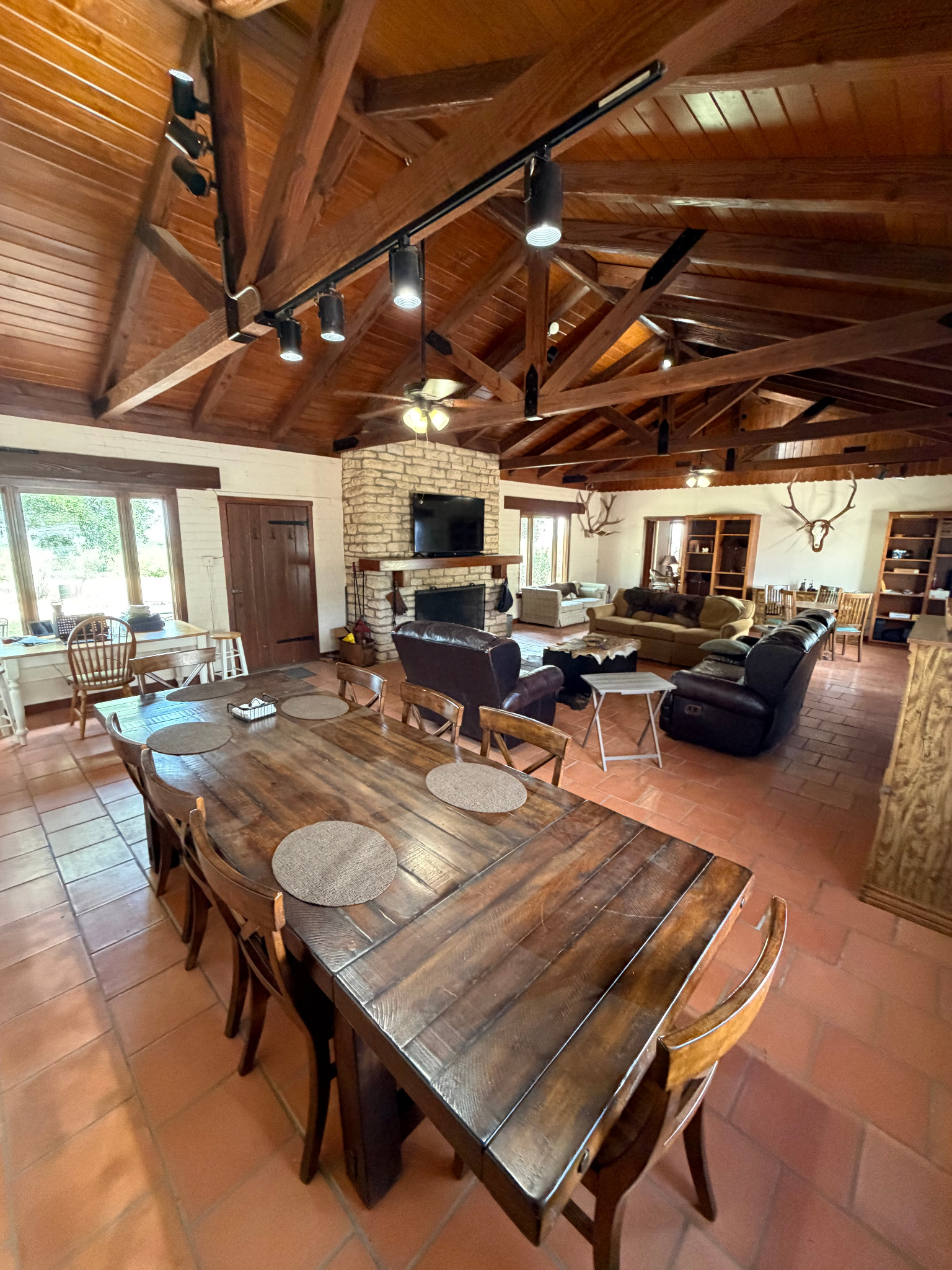 Heritage Creek Real Estate, LLC. Facebook ad: The ranch headquarters at Butterfield Canyon Ranch provides…