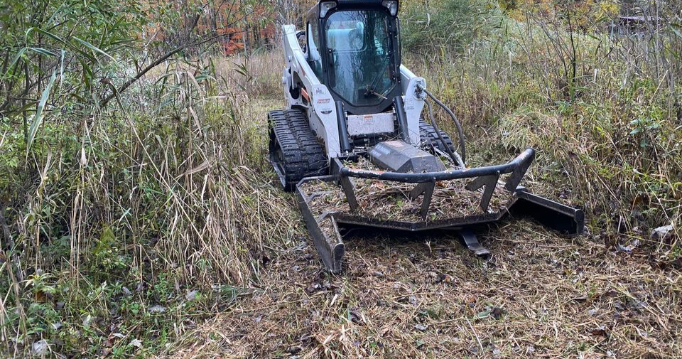 Onyx Land Clearing & Excavation Facebook ad: We offer a range of services commercial and…