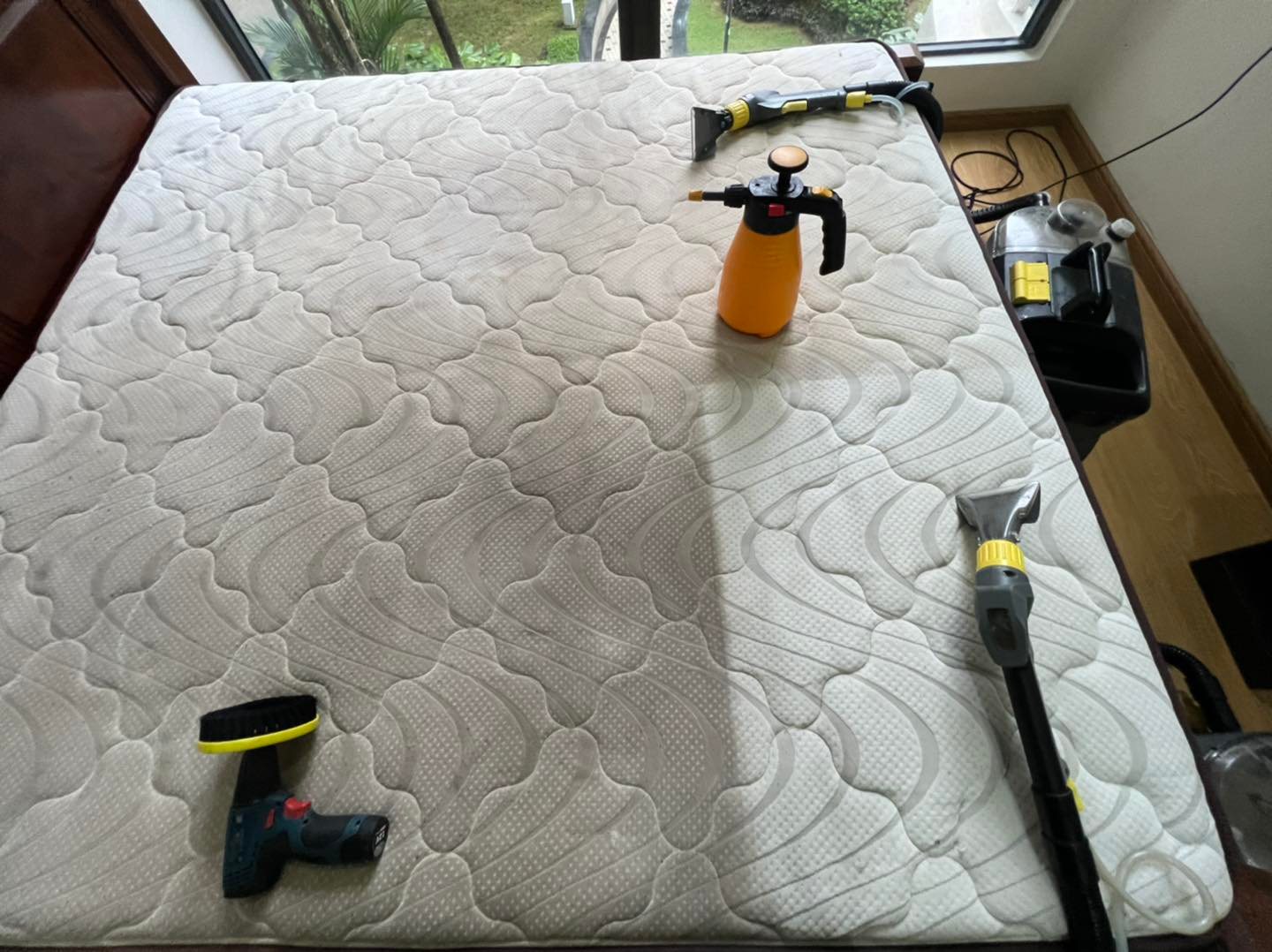 UniClean - Cuci Sofa, Kusyen Kereta, Karpet  dan Tilam Facebook ad