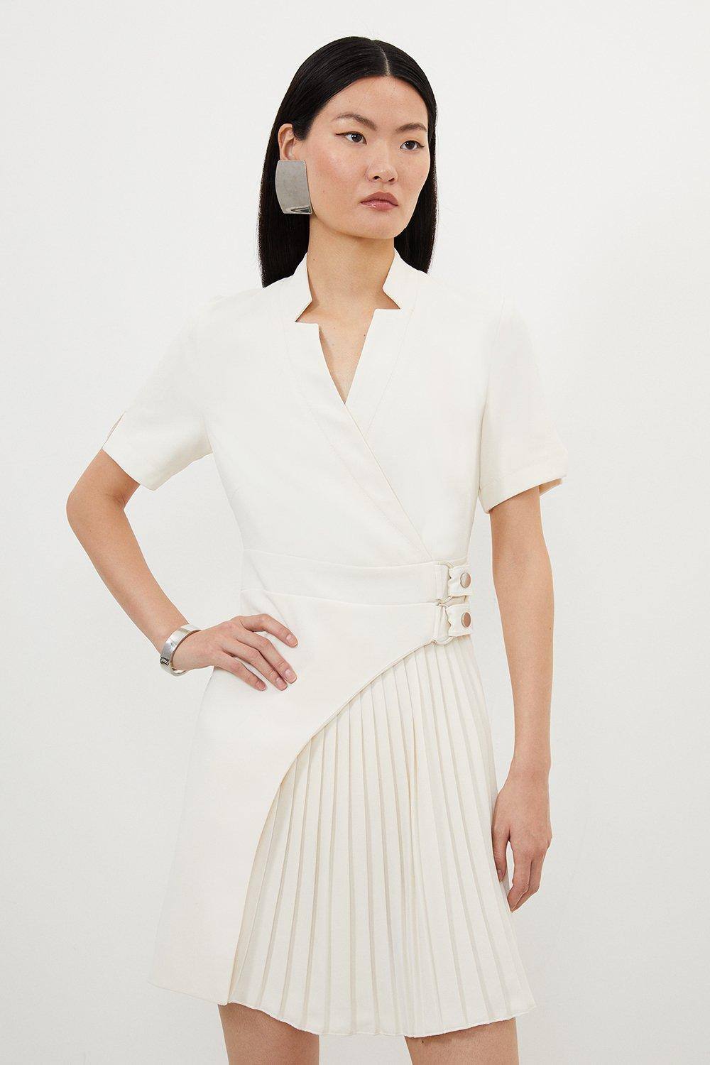 Karen Millen Facebook ad