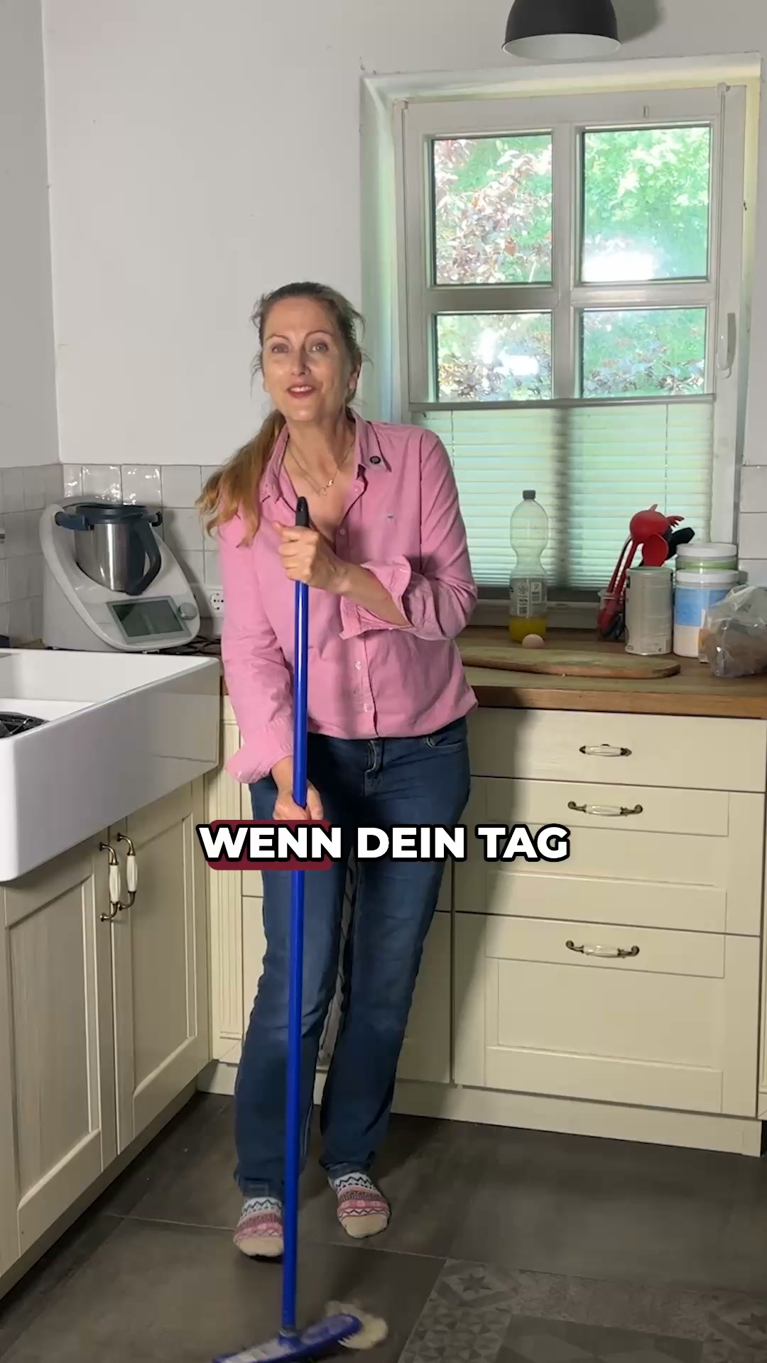Linda Dornau - Assistiere dich frei Facebook ad: Kostenloses Videotraining