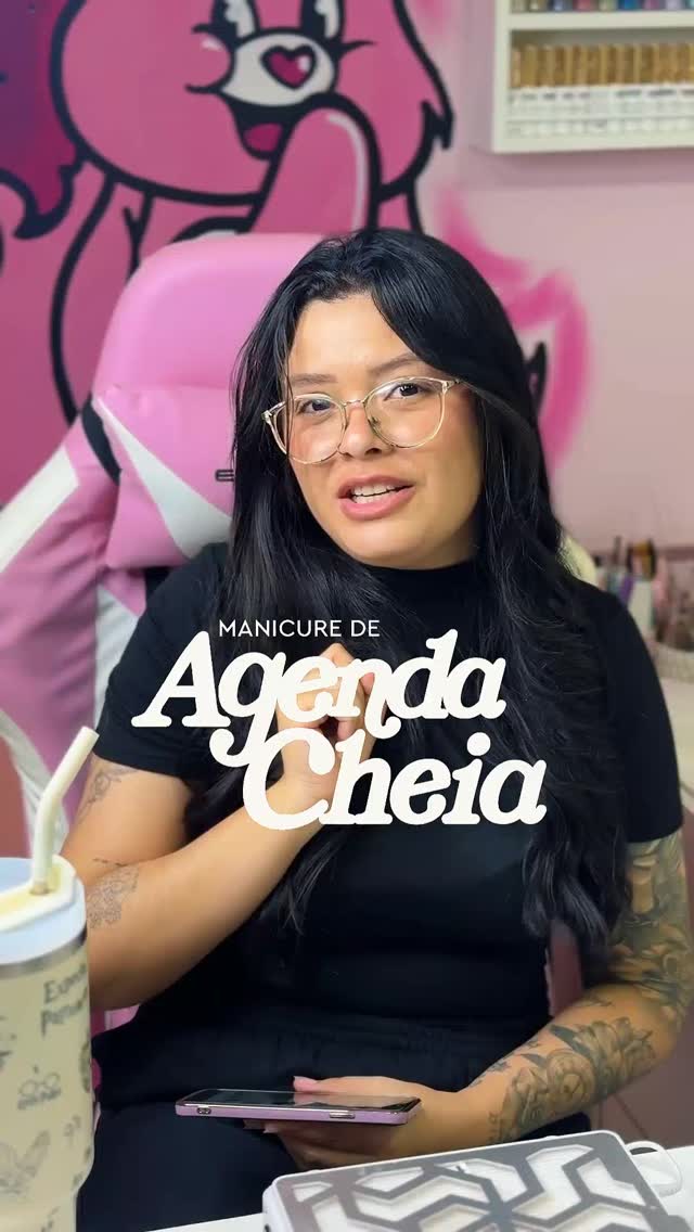 InfinitePay Facebook ad: Não é o esmalte novo que vai encher…