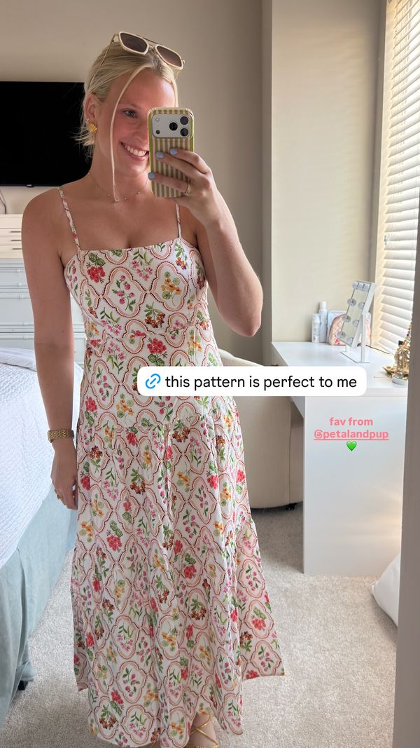 Elizabeth Scott Bond Facebook ad