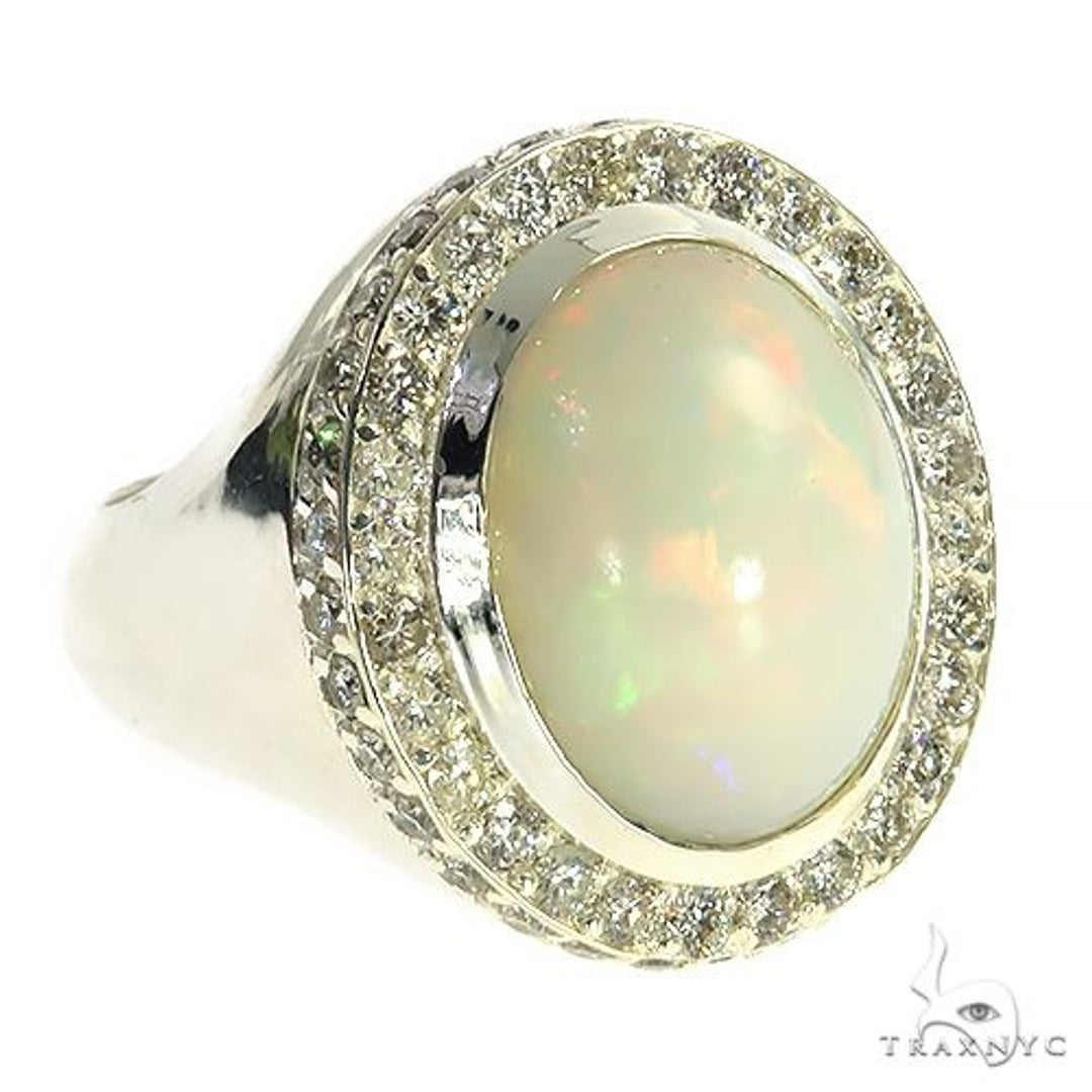 Trax NYC Custom Jewelry Facebook ad