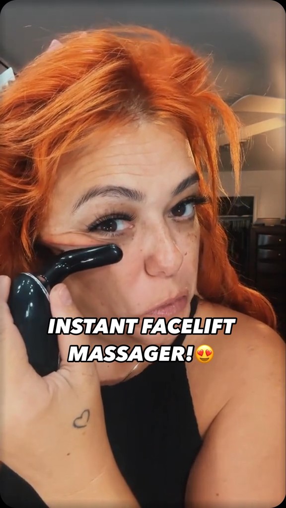 Soluna SKIN Facebook ad: I love this little device, it’s part of…
