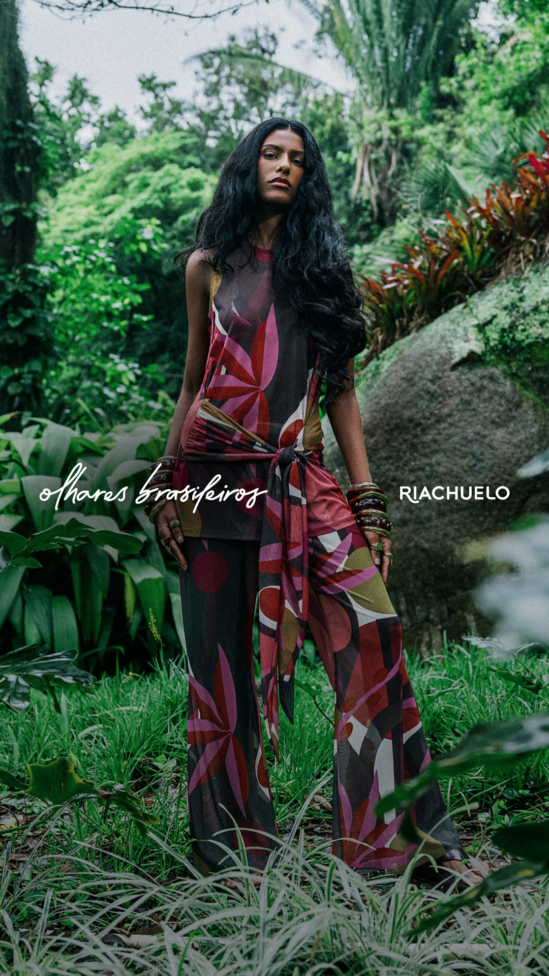 Riachuelo Facebook ad: Olhares brasileiros. ​