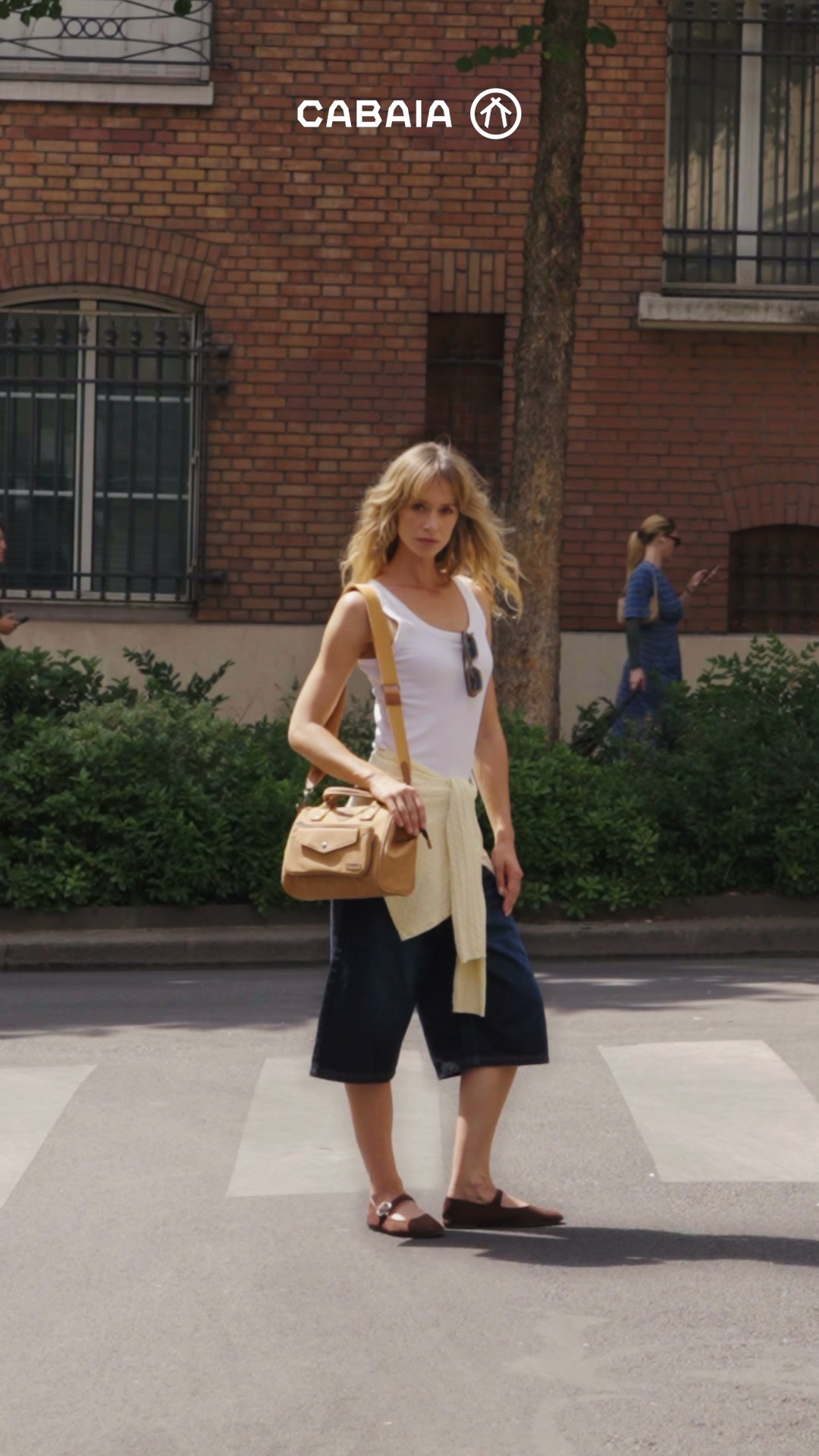 Cabaïa Facebook ad: Découvrez le Crossbody