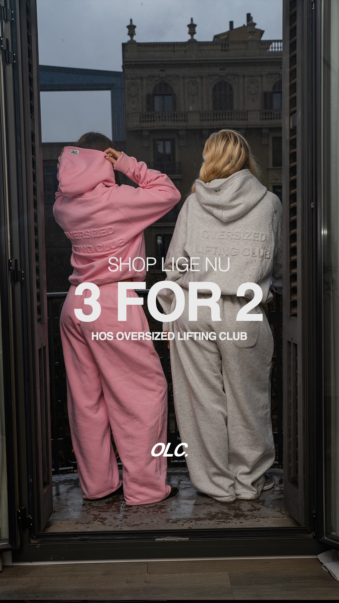 Oversized Lifting Club Facebook ad
