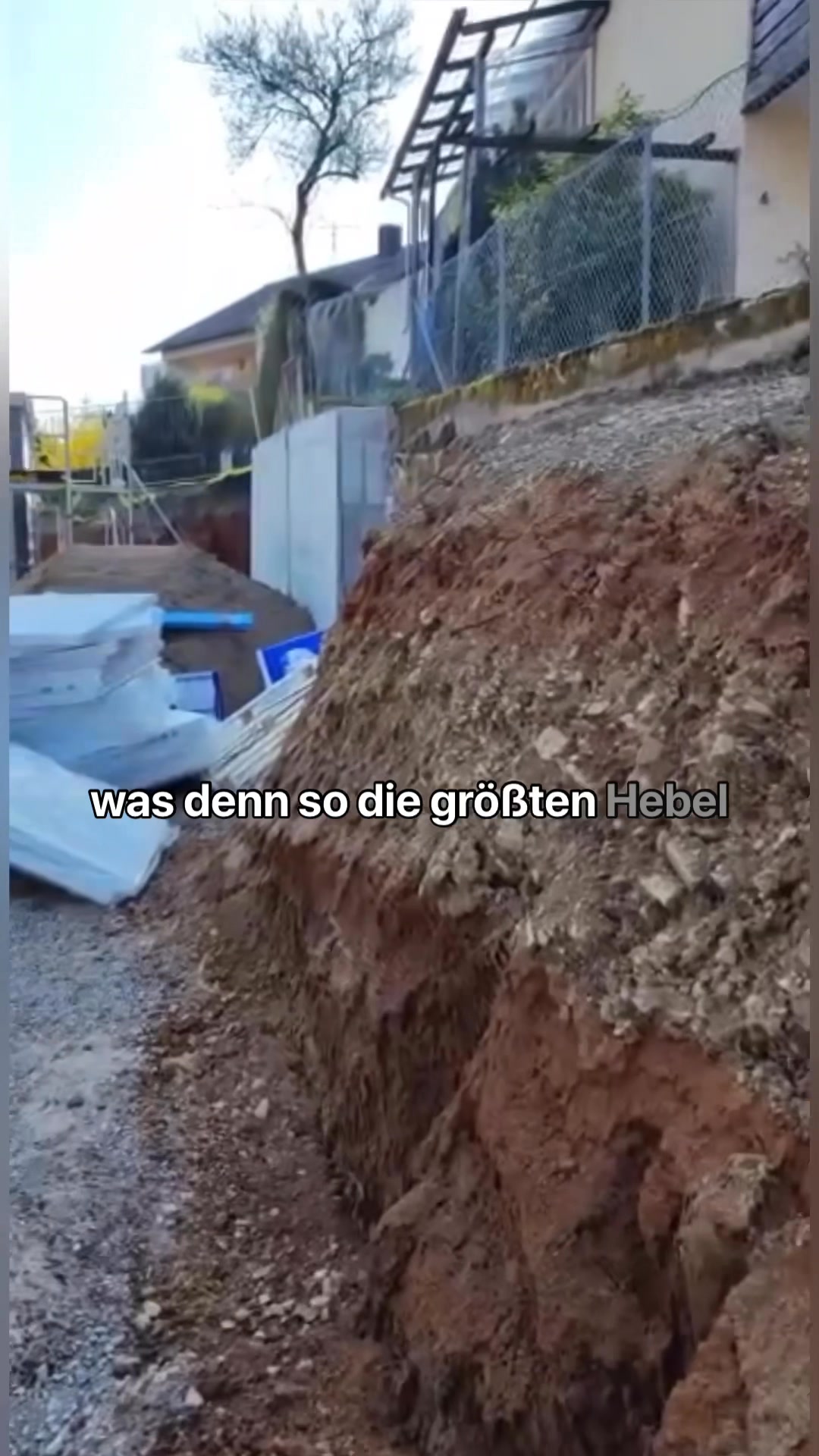 Hausbauexperte Facebook ad: Kostenfrei: Hausbau Check