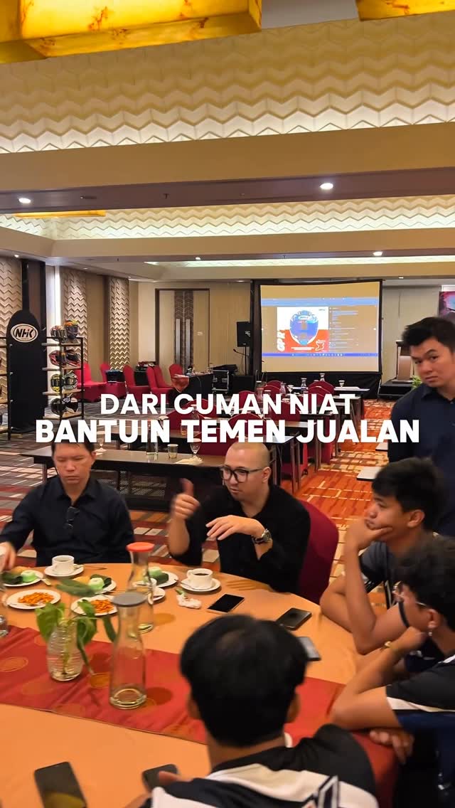 Google Facebook ad: Banyak yang tanya, gimana caranya Social Bread bisa…