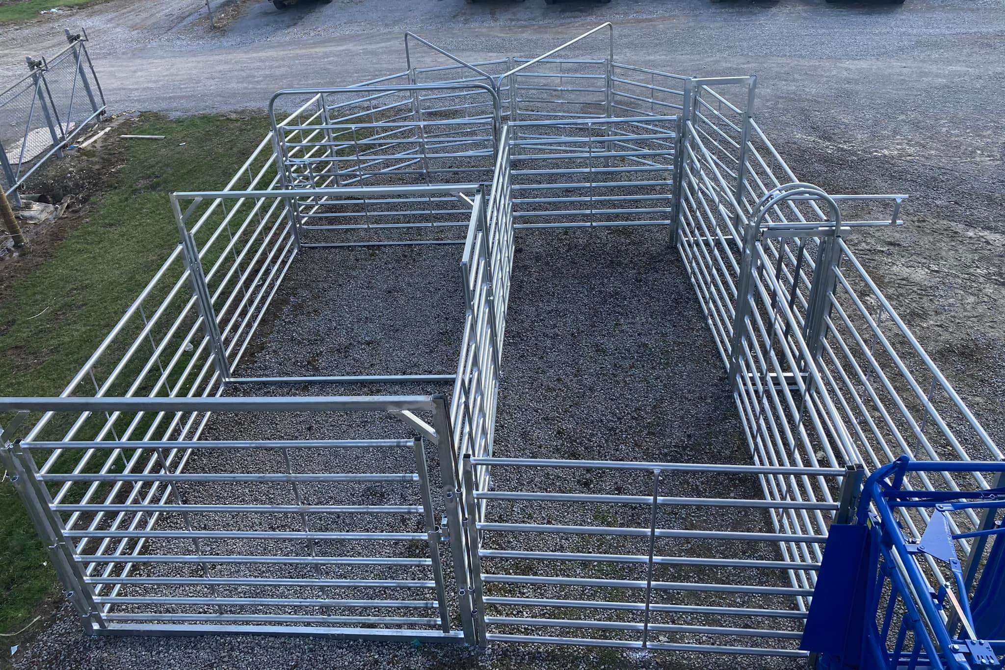 Chubby Baird Gate Company Facebook ad: CATTLE WORKING SYSTEM NEW