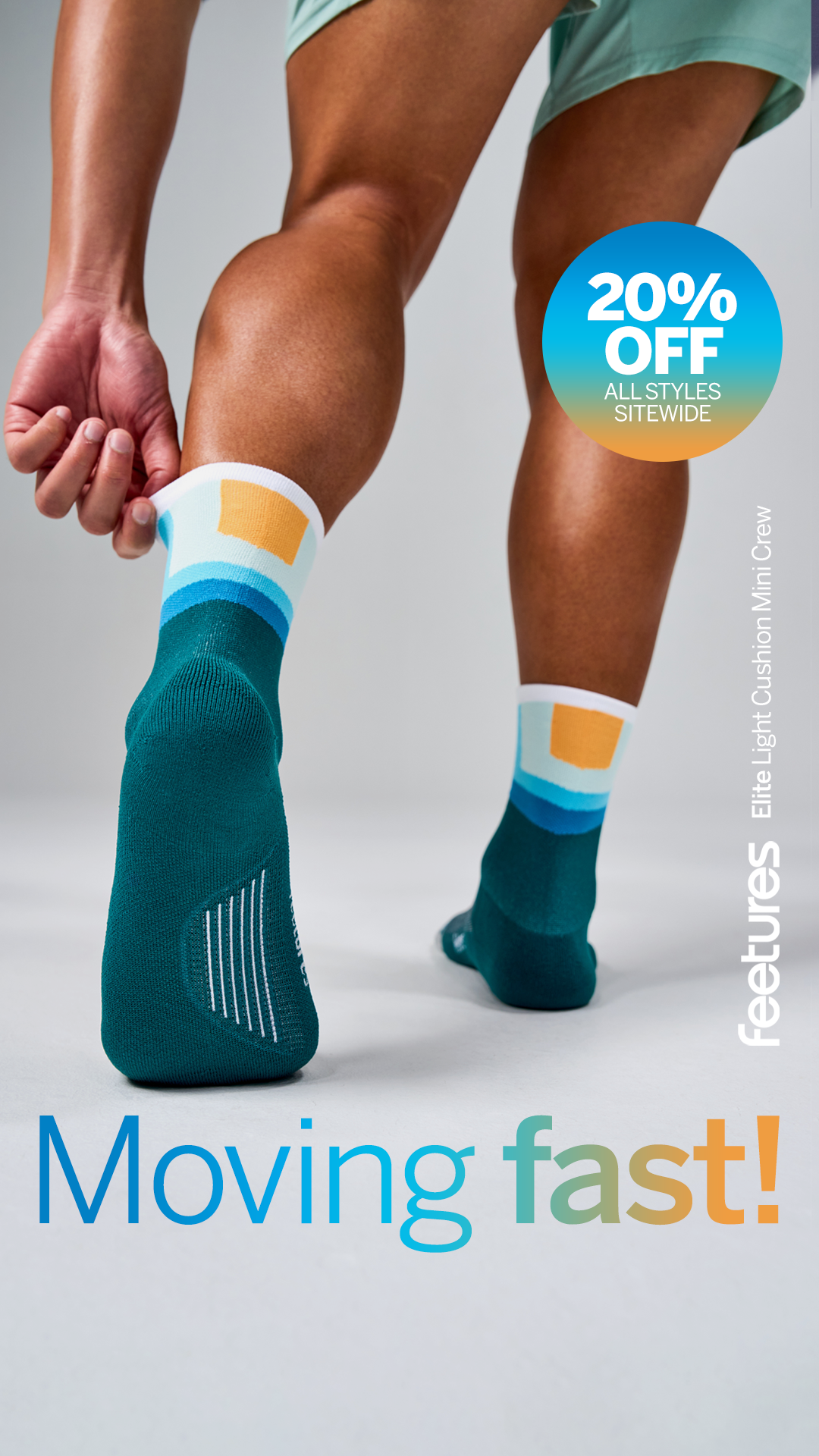 Feetures Facebook ad