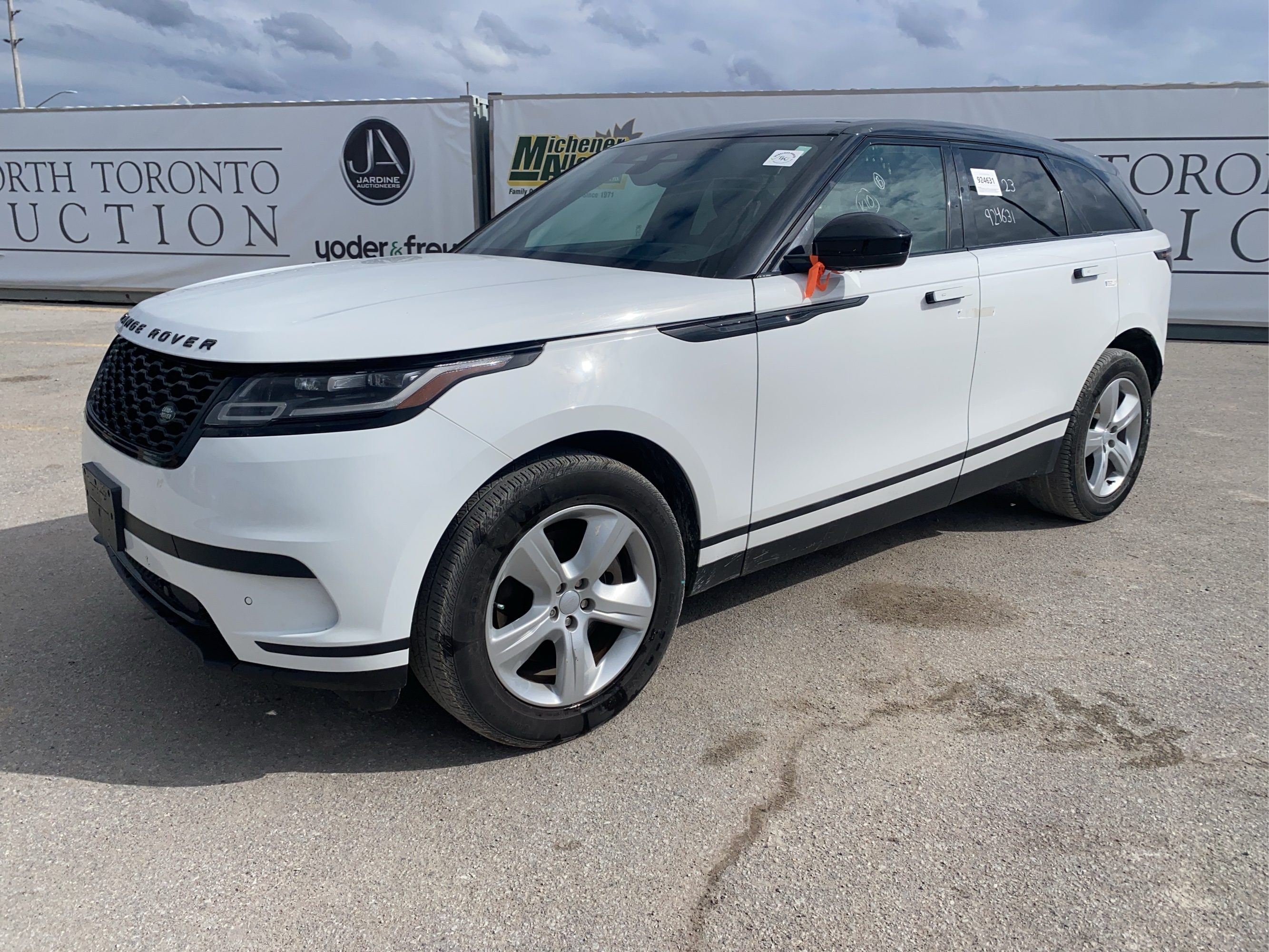 North Toronto Auction Facebook ad: WEEKLY PUBLIC AUTO AUCTION