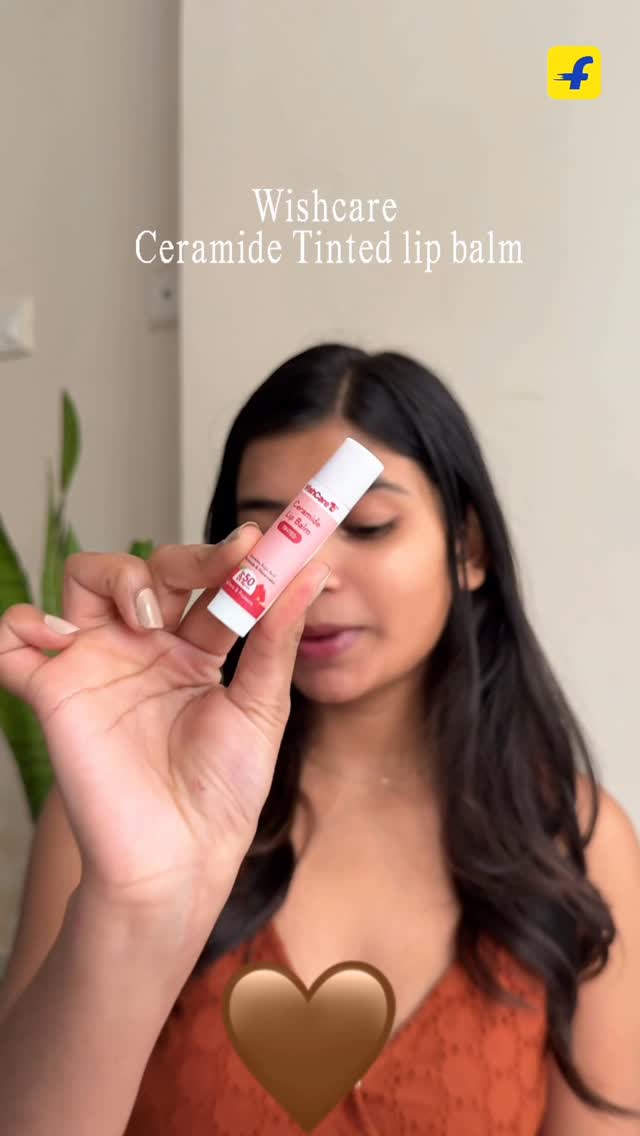Flipkart Facebook ad: Comment LIP for links