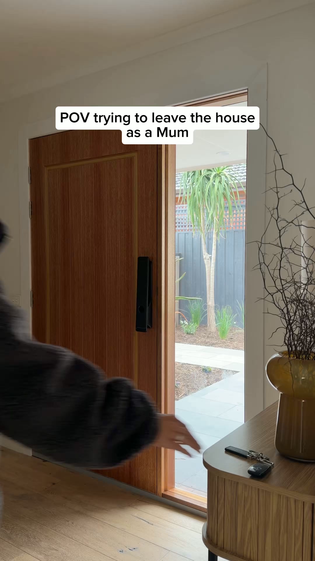 Woolworths Facebook ad: Direct to boot