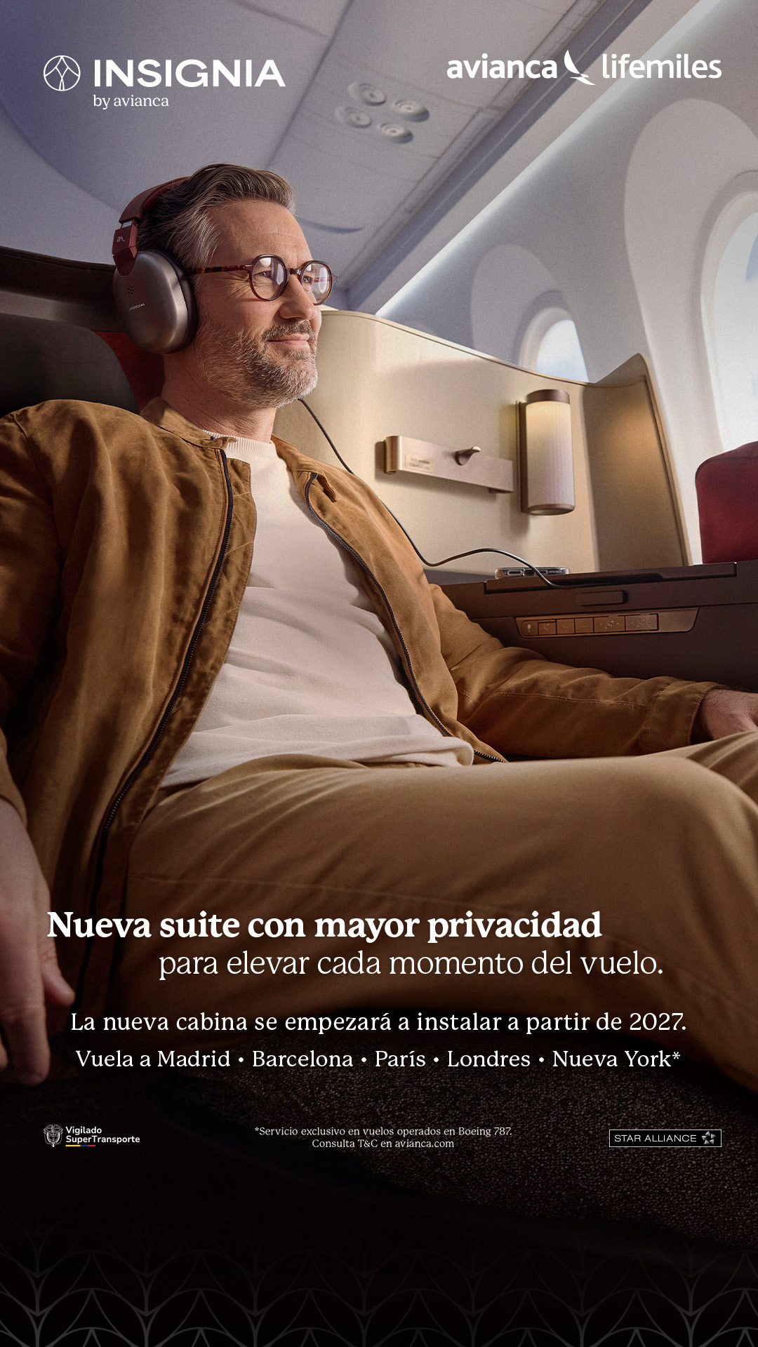 Avianca Facebook ad: Más exclusividad a bordo
