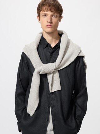 UNIQLO Malaysia Facebook ad: 【LAST CHANCE TO GRAB!】