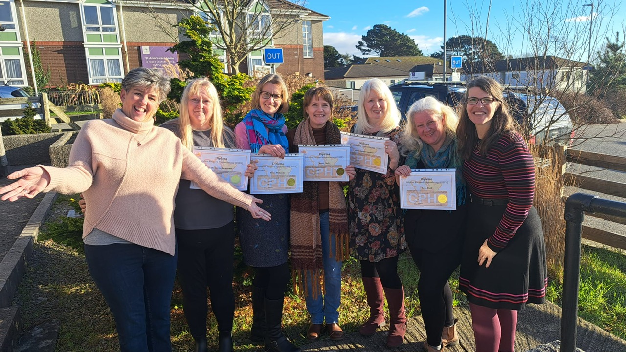 CPHT Plymouth Hypnotherapy Training Facebook ad: Become a Qualified Hypnotherapist