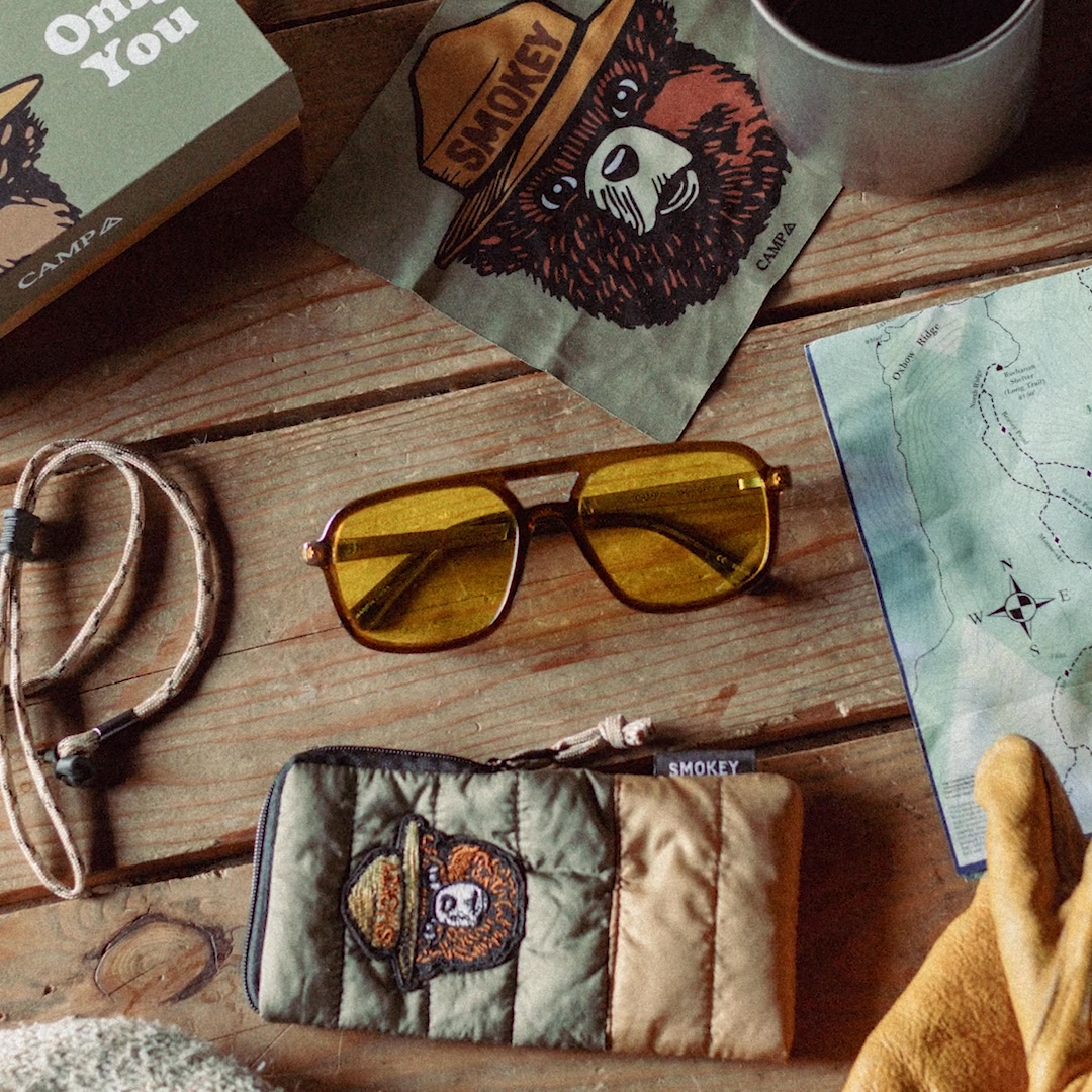Shwood Eyewear Facebook ad: Smokey's Limited Edition Shades