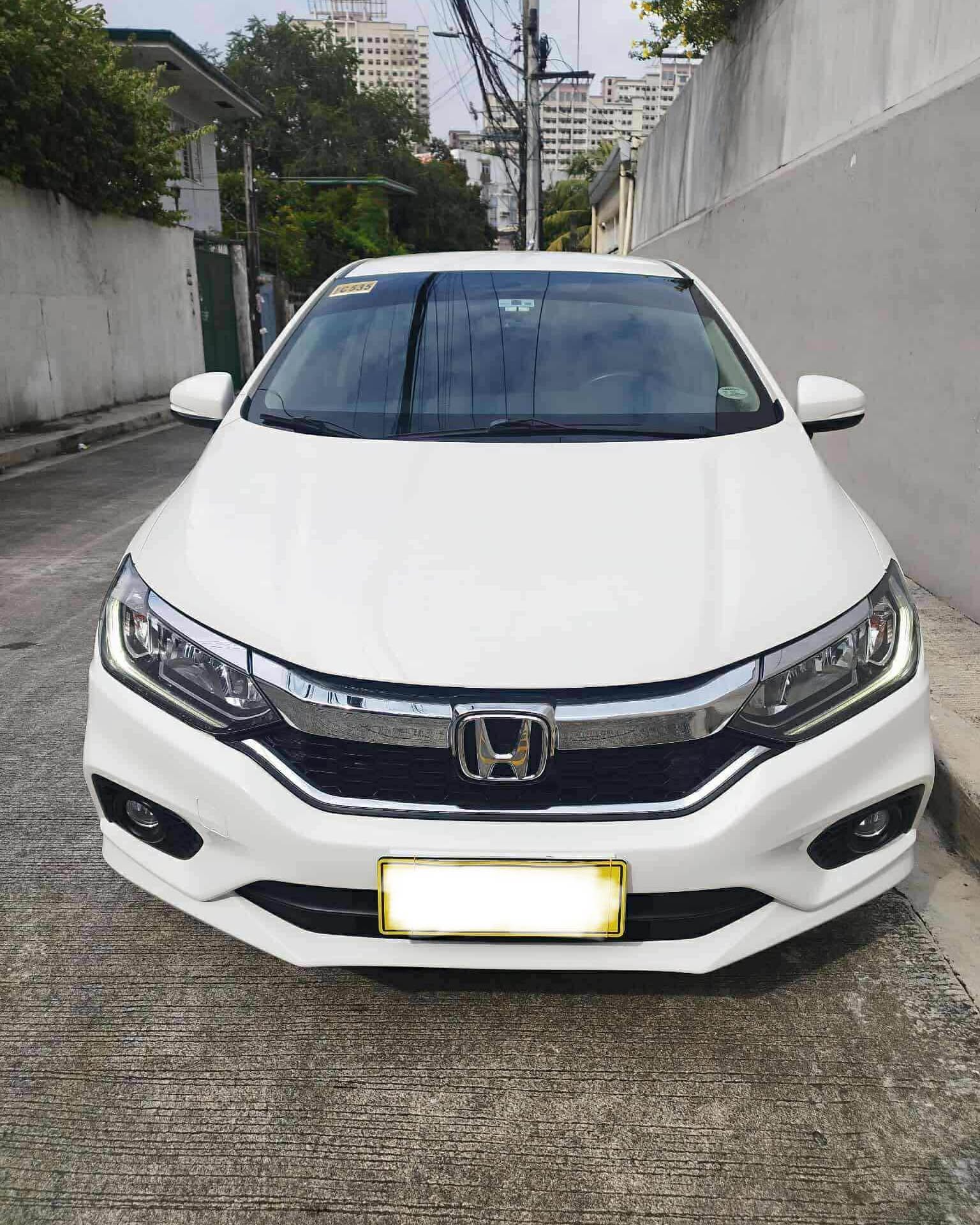 Samantha Andrea Rosales Facebook ad: 2017 Honda city automatic