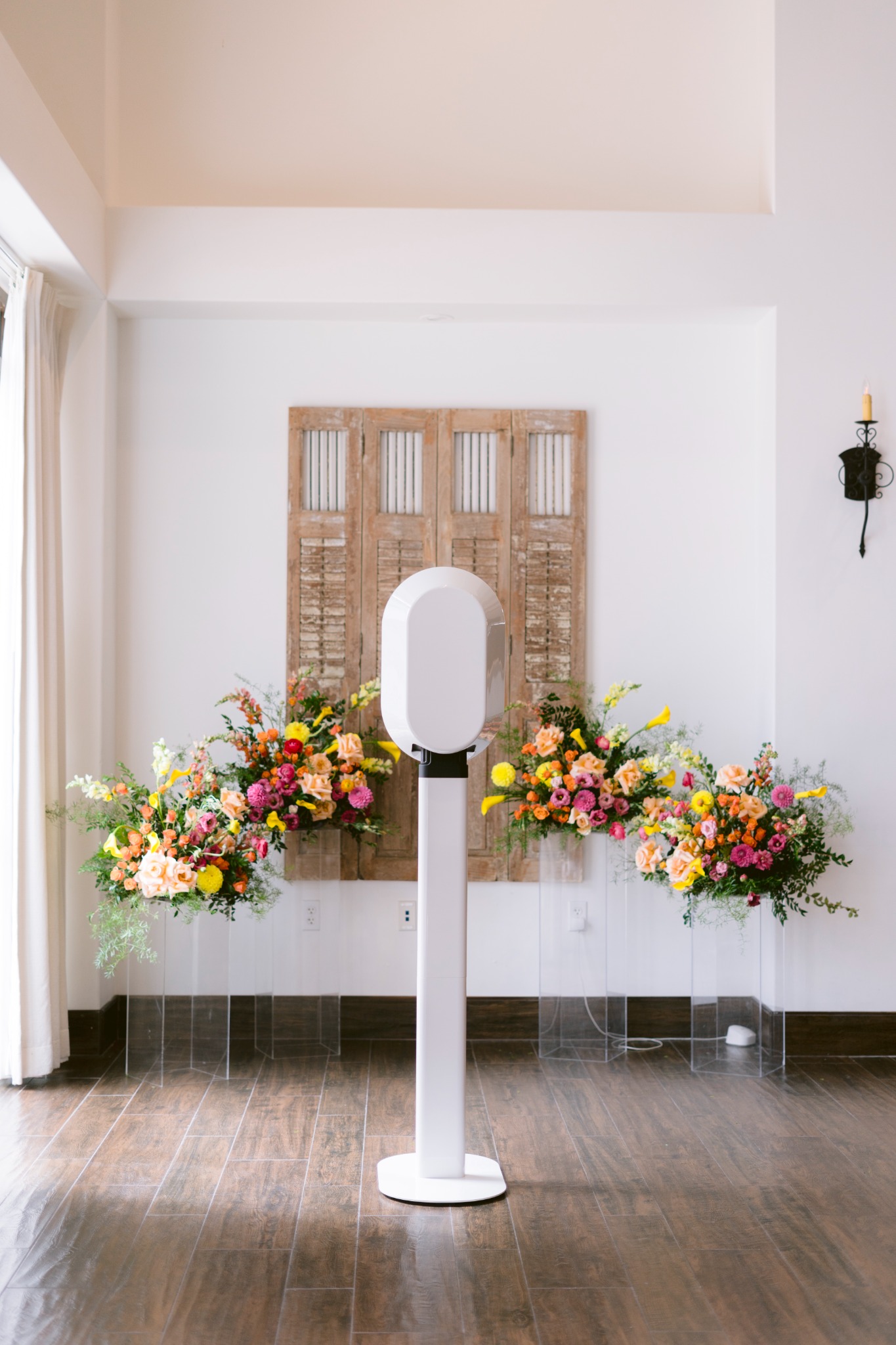 Photobooth Supply Co. Facebook ad: Start your own photo booth rental business with…