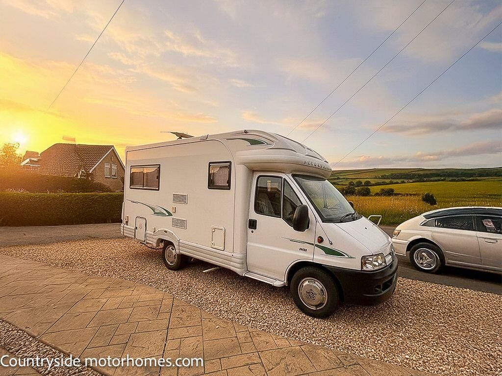 Motorhome Pig Facebook ad