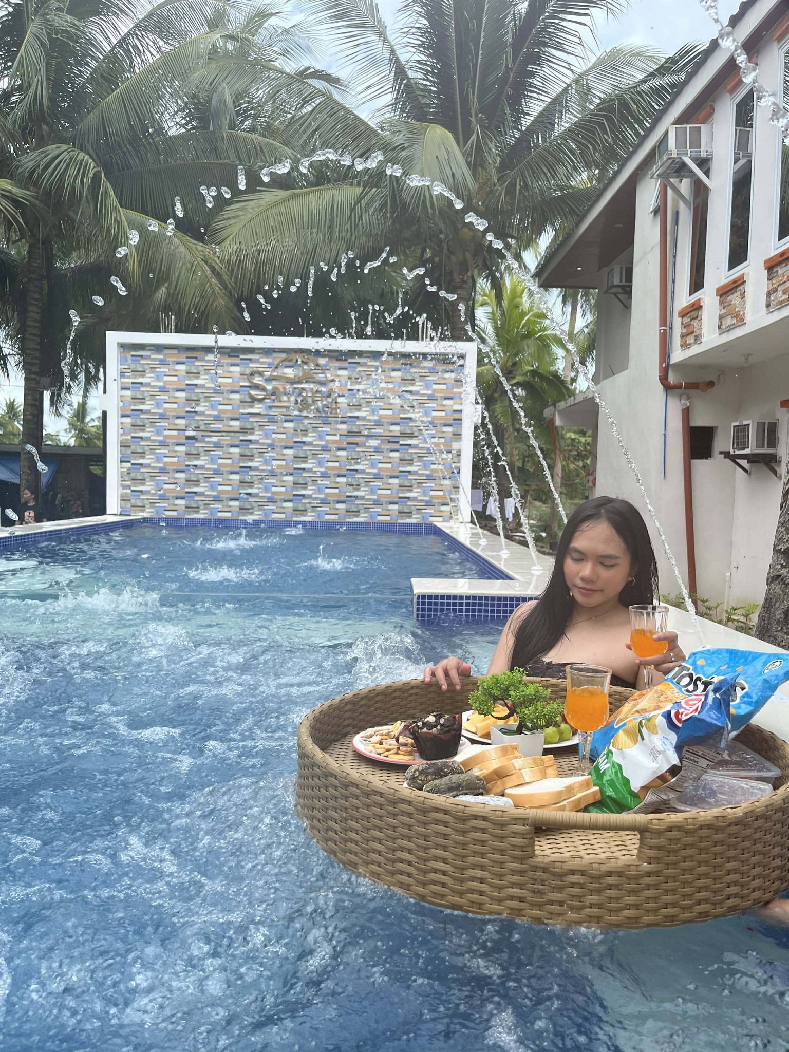 Savana Beach Facebook ad: A Place Where Relaxation Comes Naturally