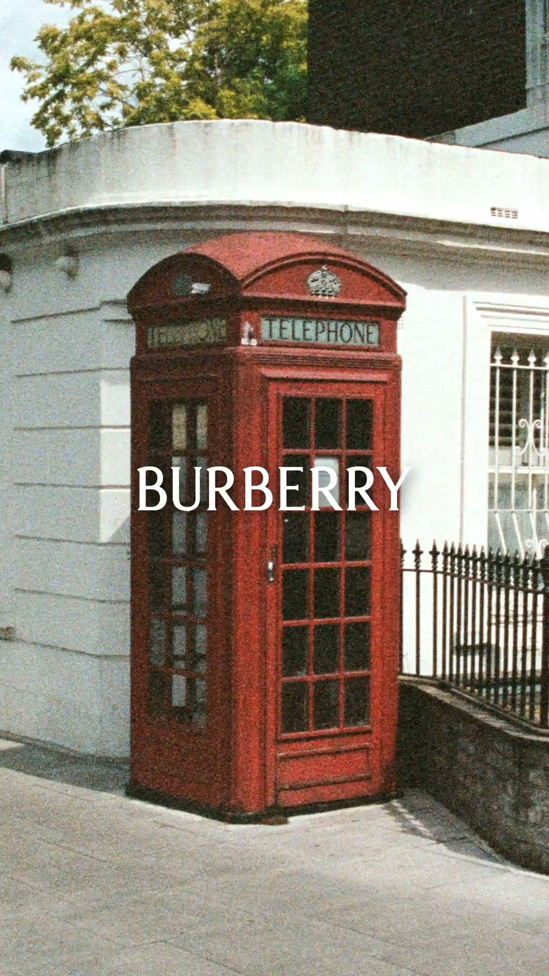 Burberry Facebook ad: Four cities. Ten iconic styles.