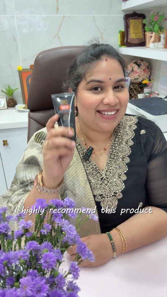 Tru Hair & Skin India Facebook ad: Healthy skin glow starts with the right care