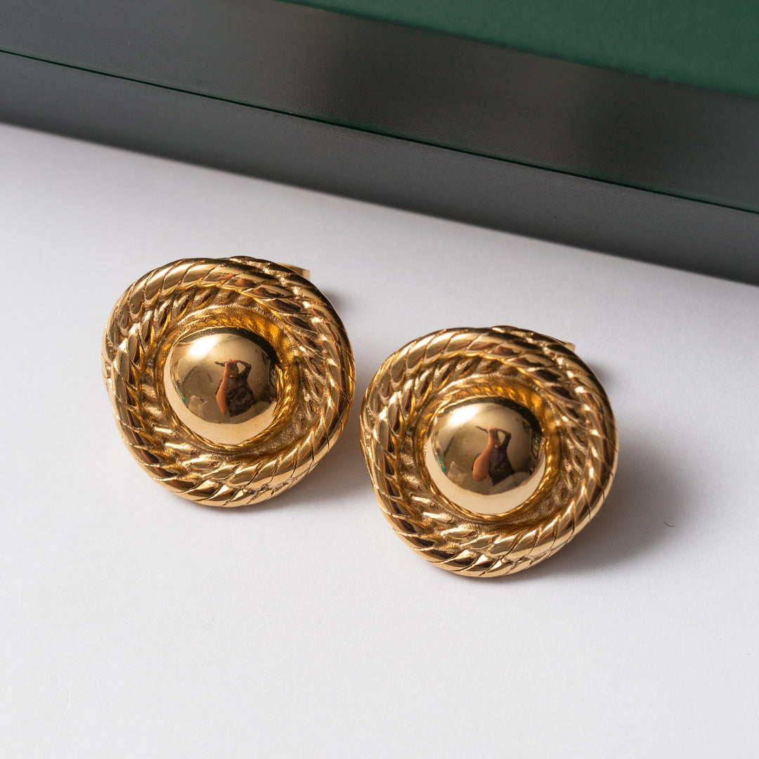Nayes.jewelry Facebook ad: Nouvelle Collection