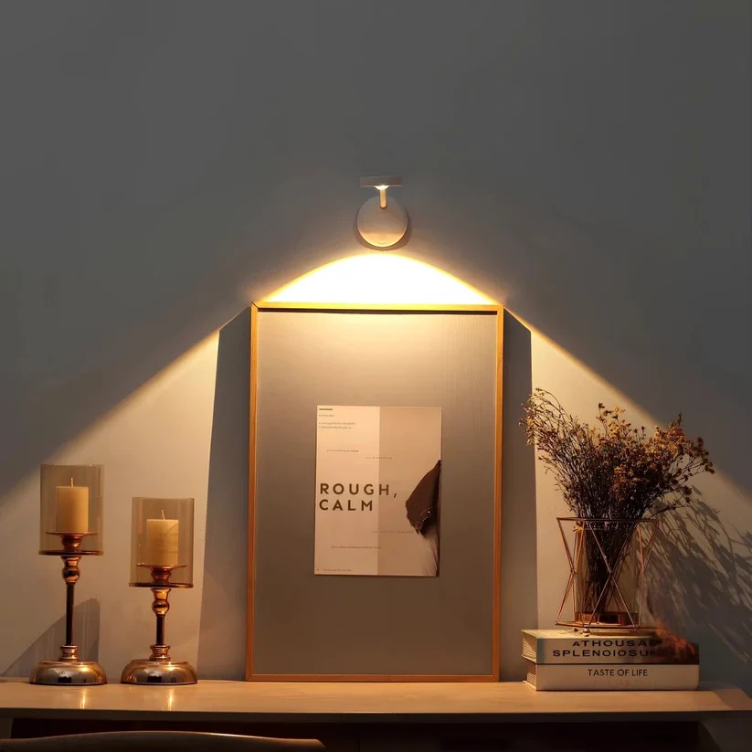 Creative.Lighting Facebook ad