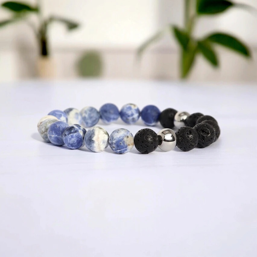 Signé Delmaire Facebook ad: Bracelet Litaroma