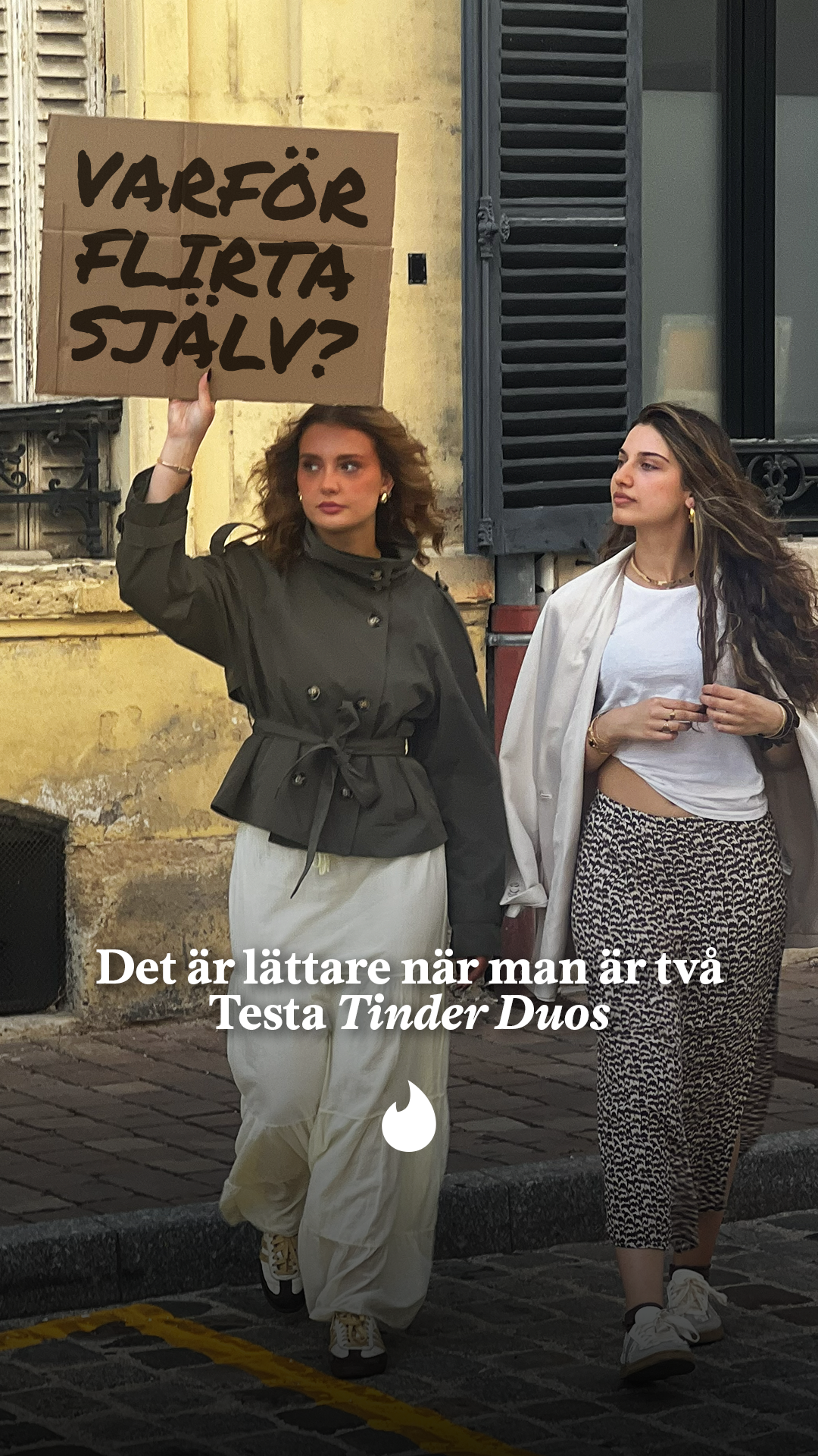 Tinder Facebook ad