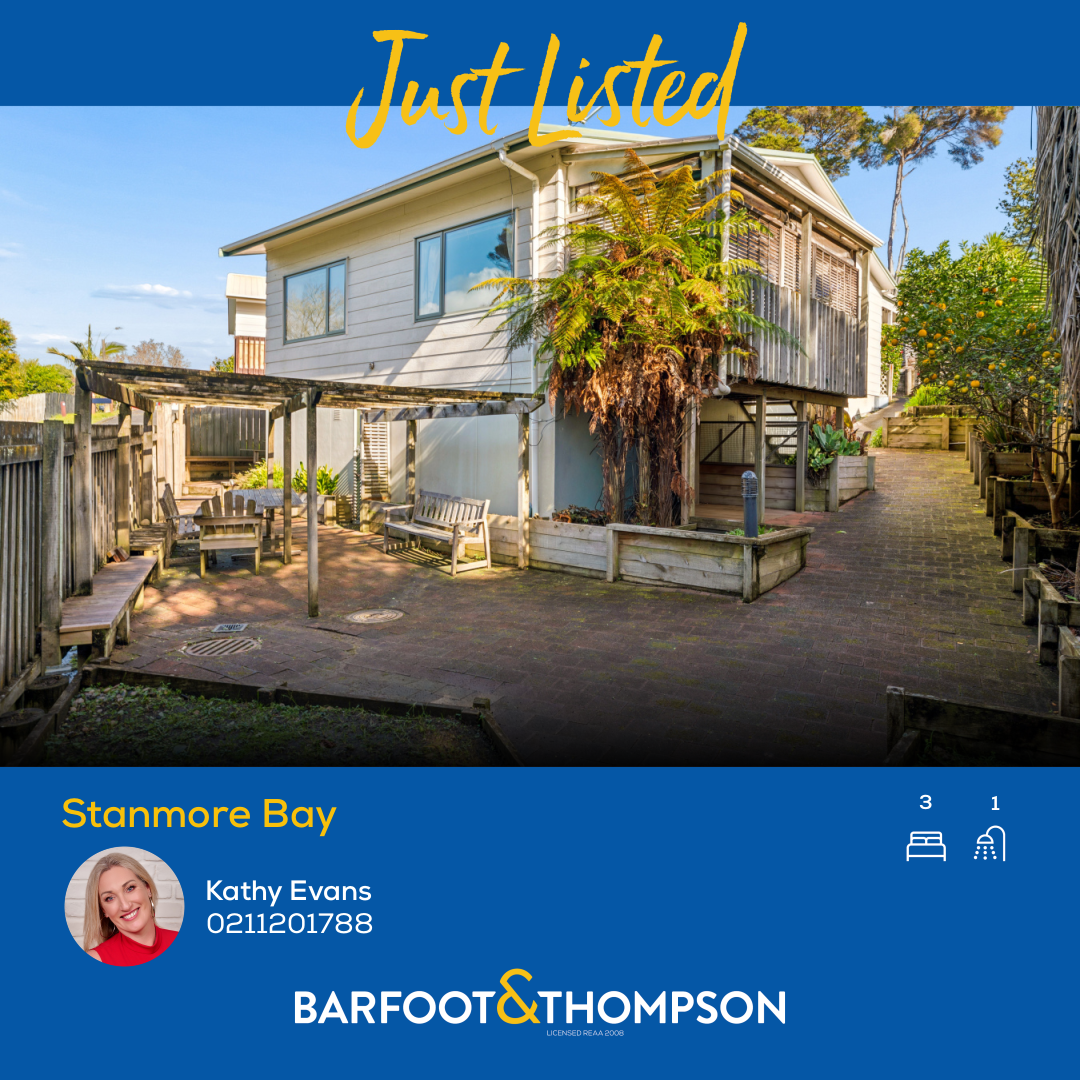 Barfoot & Thompson Whangaparaoa Facebook ad: Curious about the property?