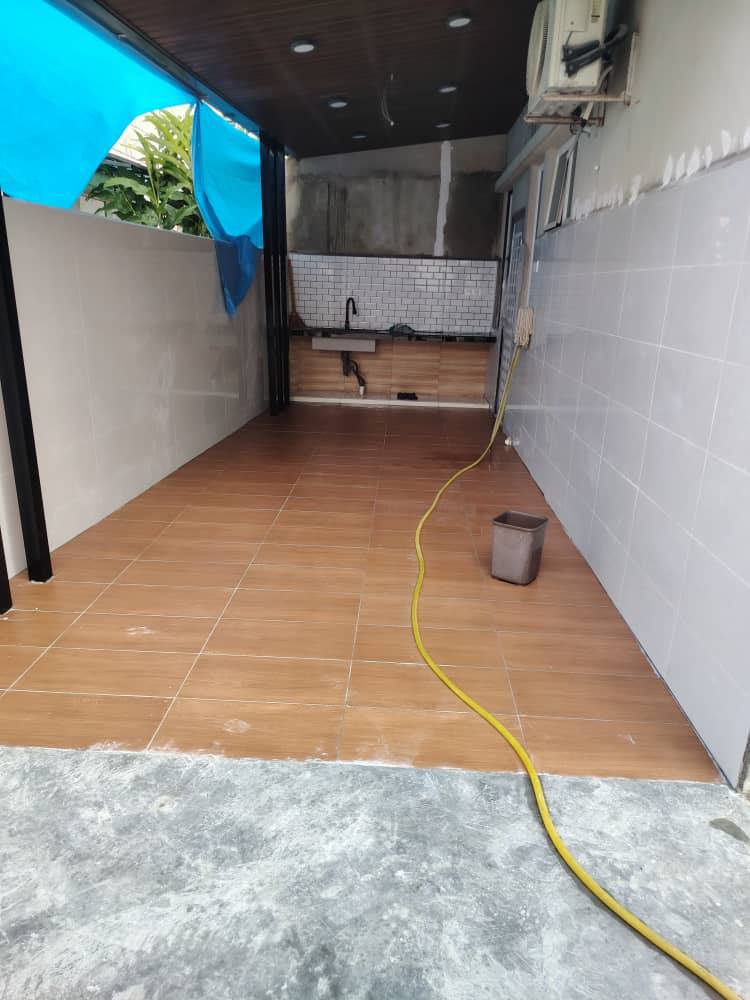 anas bina rumah renovation Facebook ad: Tukang rumah dan ubah suai rumah
