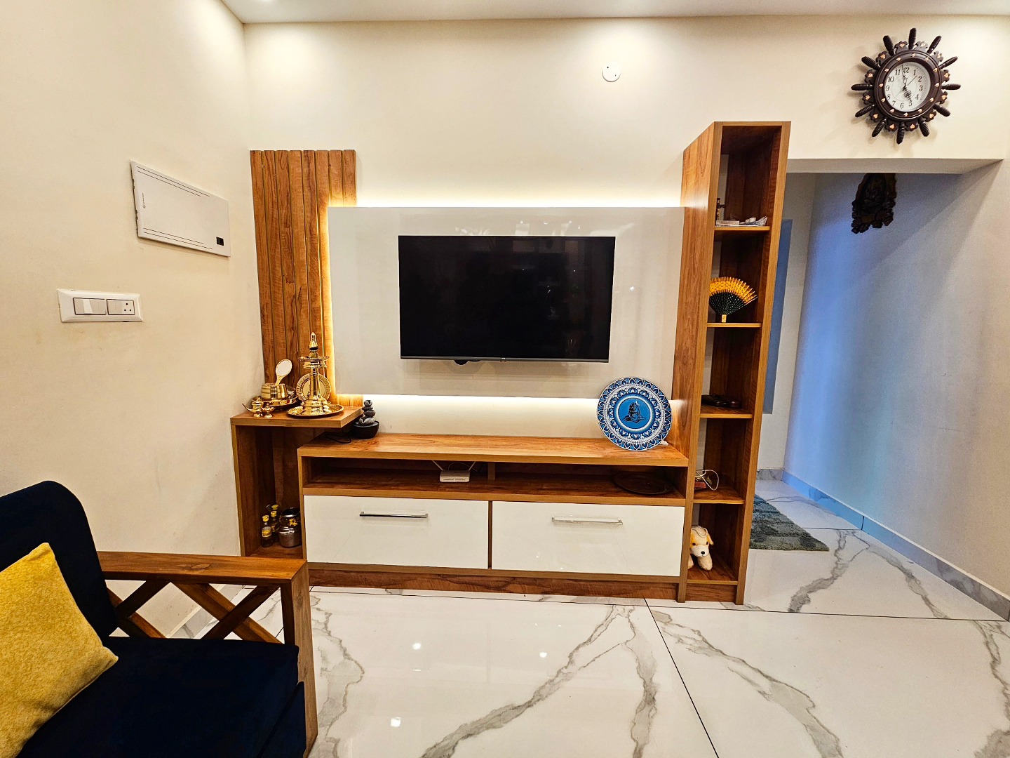 B&B_interiors Facebook ad: Chat with us