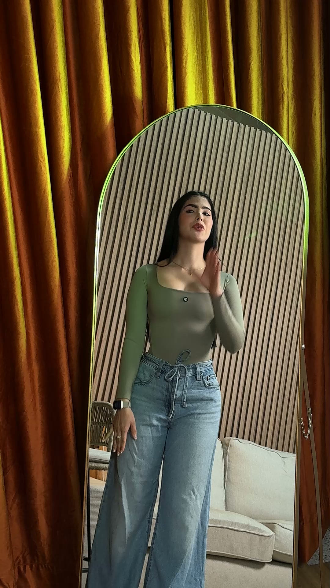 Fajas Salome La Original Facebook ad: Promo De 2 Bodys esto sí lo salva todo