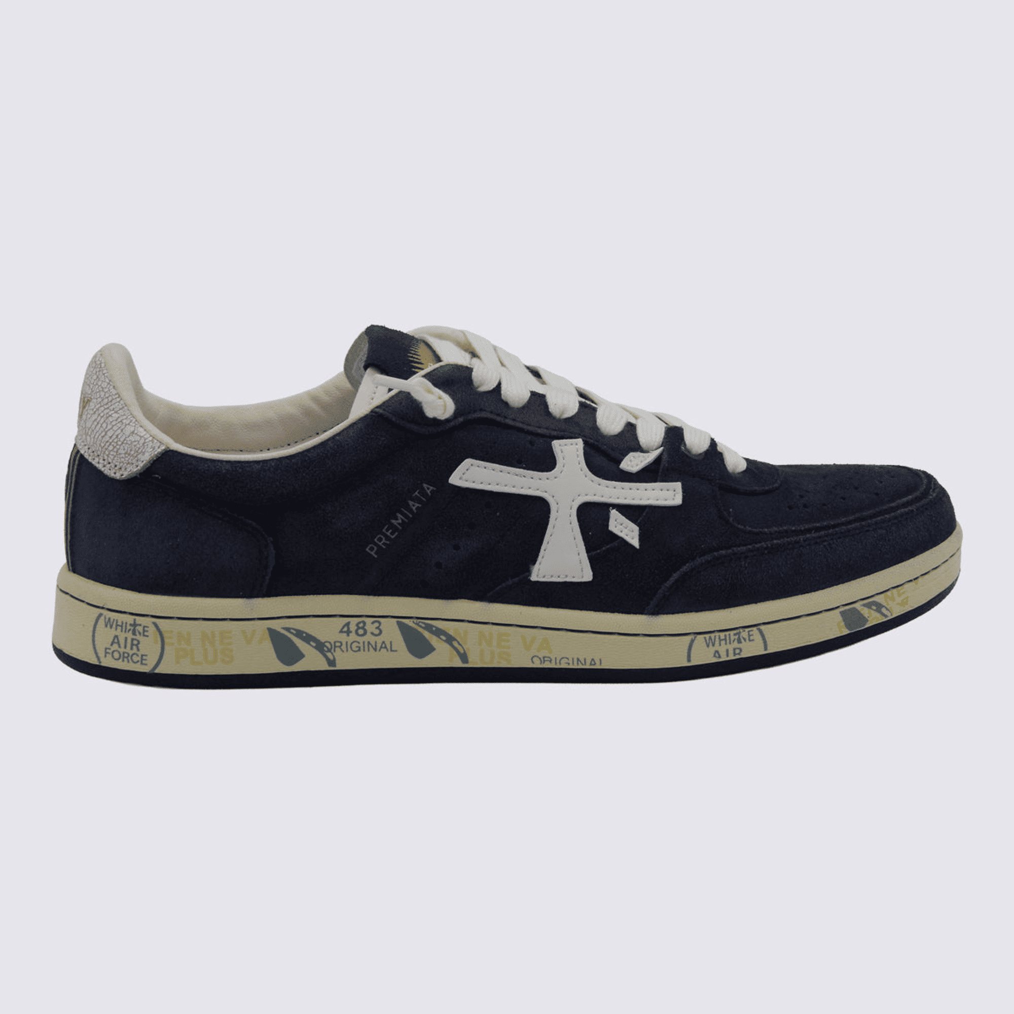 Old England Facebook ad: Le tue prossime Sneakers su Old England Store.