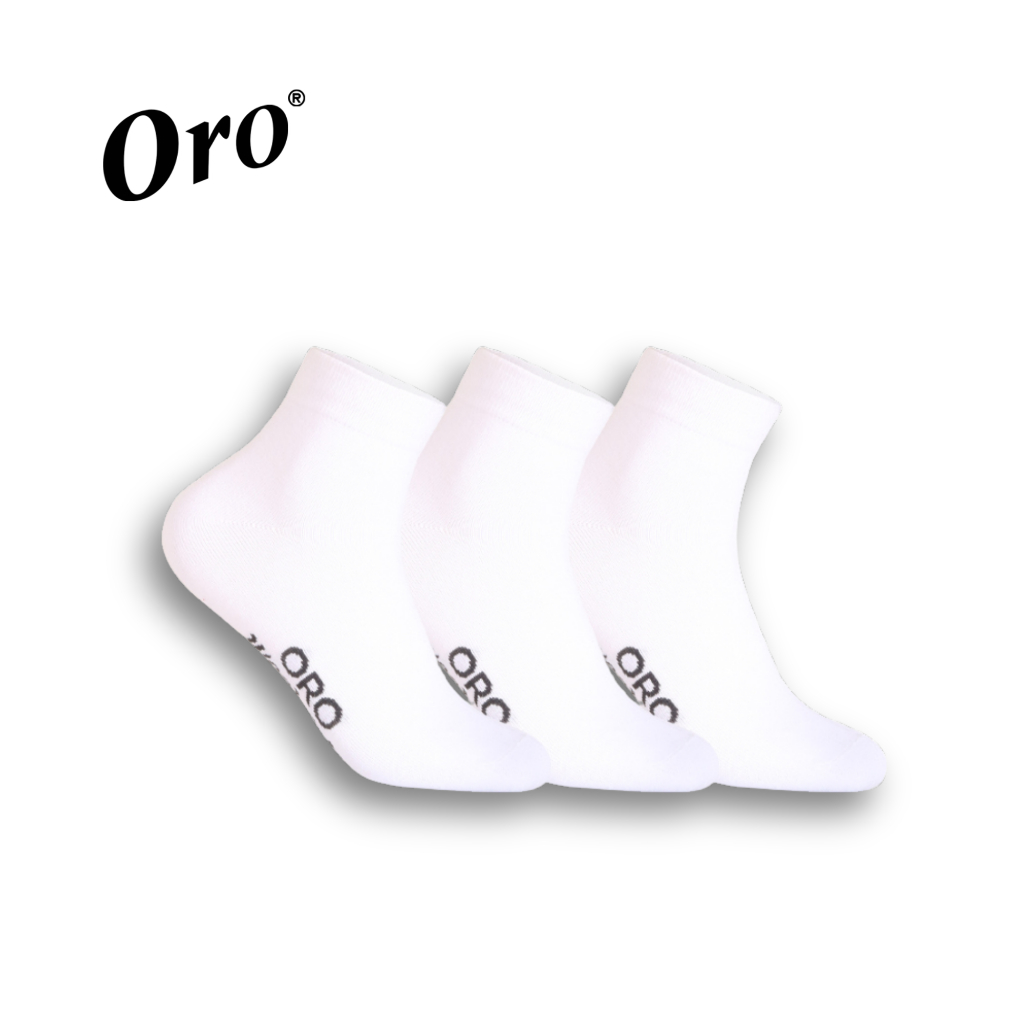 Oro socks Facebook ad: Save big with ORO Socks & Stockings PH…