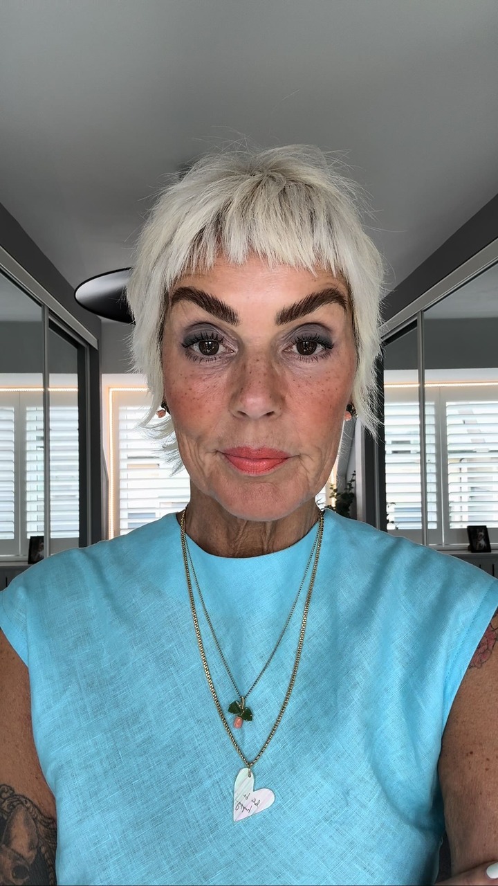 Astrid Zeegen Facebook ad: COLLAGEN …