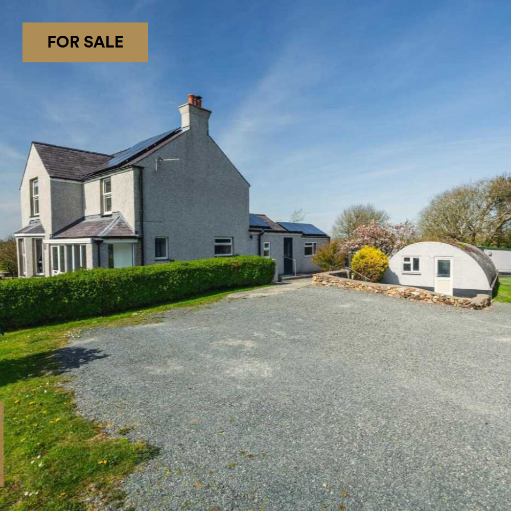 Iwan Fon Estate Agents Gwynedd & Anglesey TAUK Facebook ad: A Detached 4 Bedroom Equestrian Family Home With…