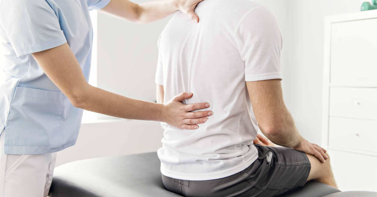 Rize Fitness Facebook ad: Osteopathy - Messages - Vancouver