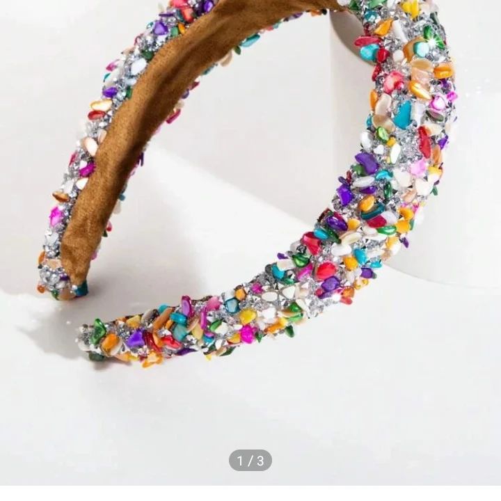 shein_boujdour_layla Facebook ad from Jun 6, 2023