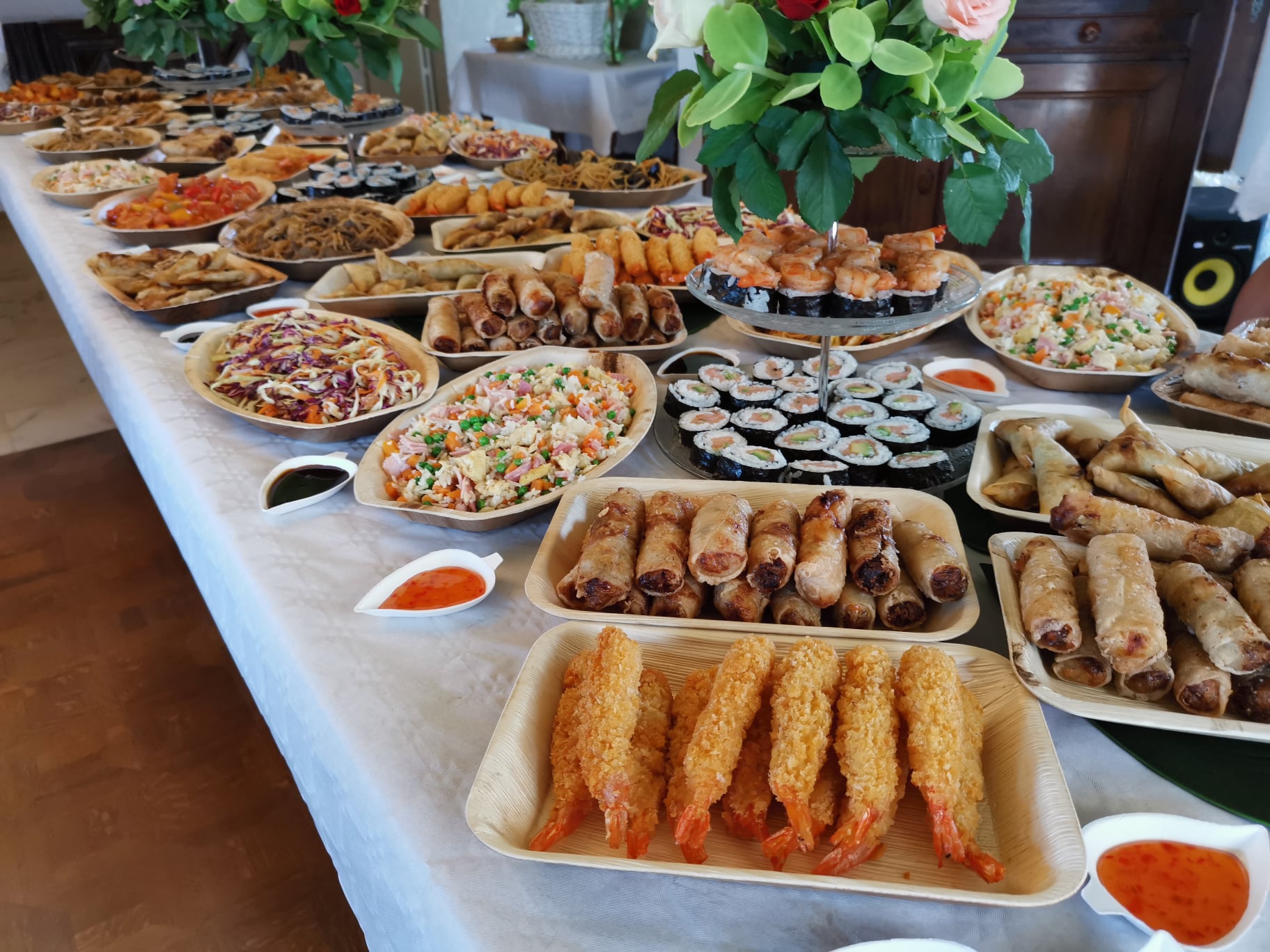 Song - Saveurs d'Asie Facebook ad: Traiteur asiatique en Vallée de l’Arve, je vous…
